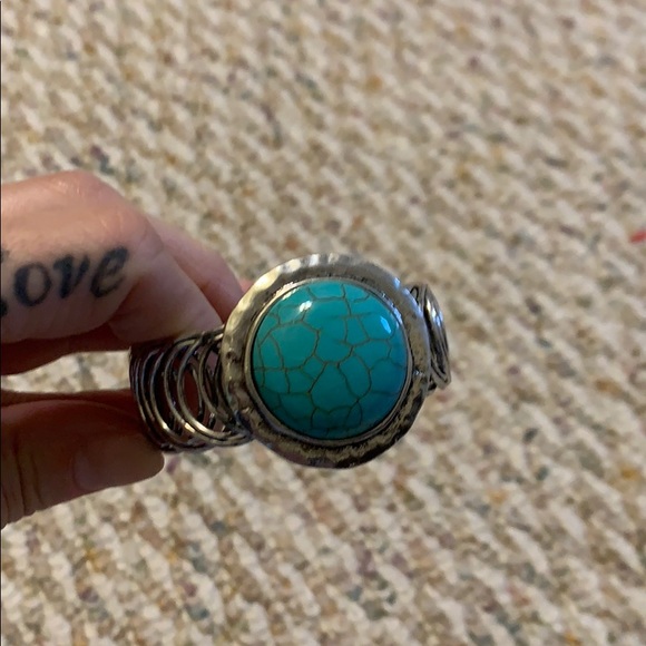 Bracket - Picture 2 of 3